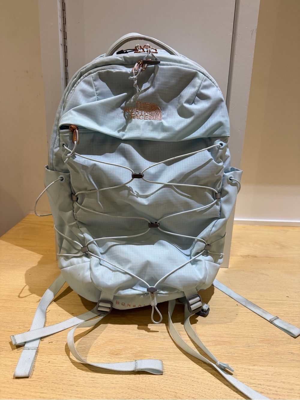 The North Face Women’s Borealis Luxe Backpack 27L Icecap Blue